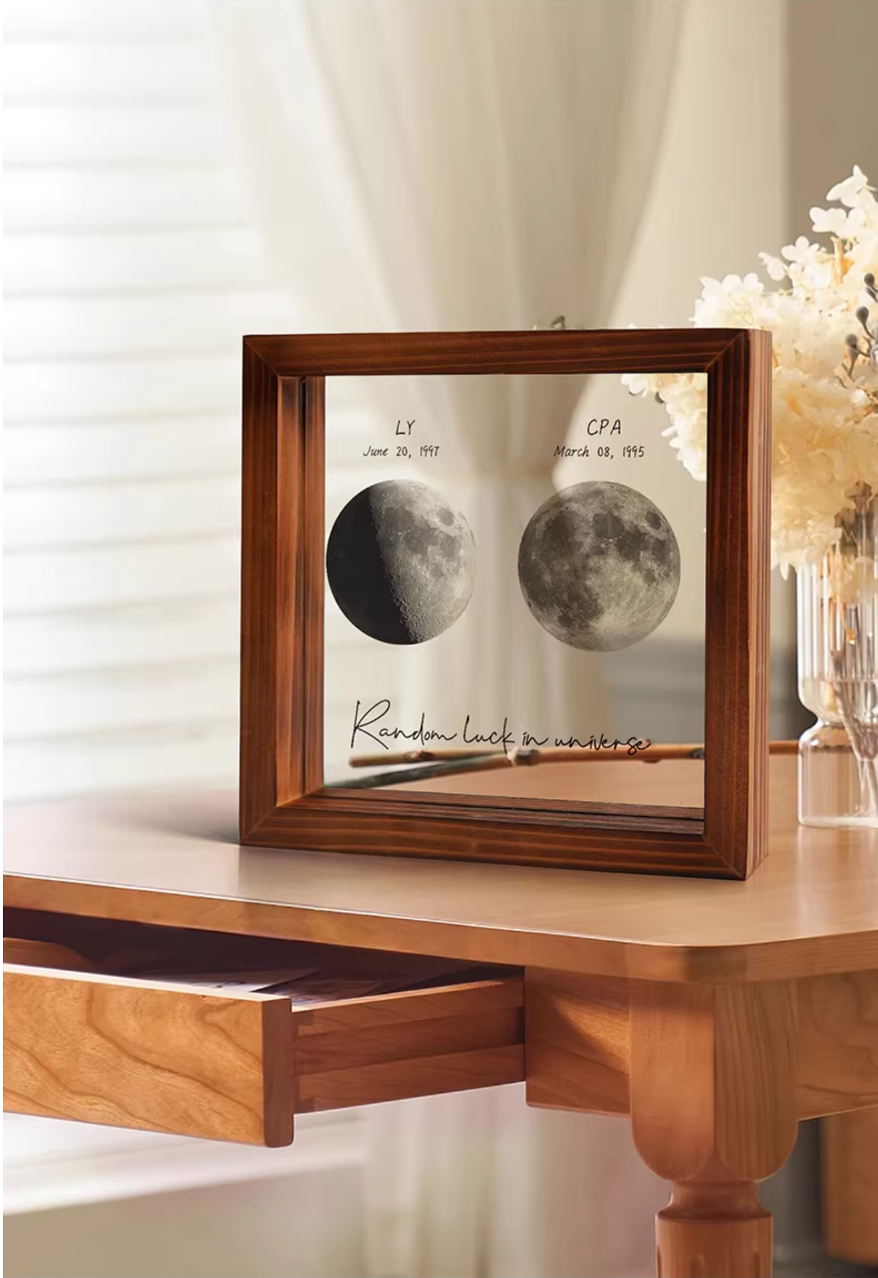 Customized your own moon of your birthday