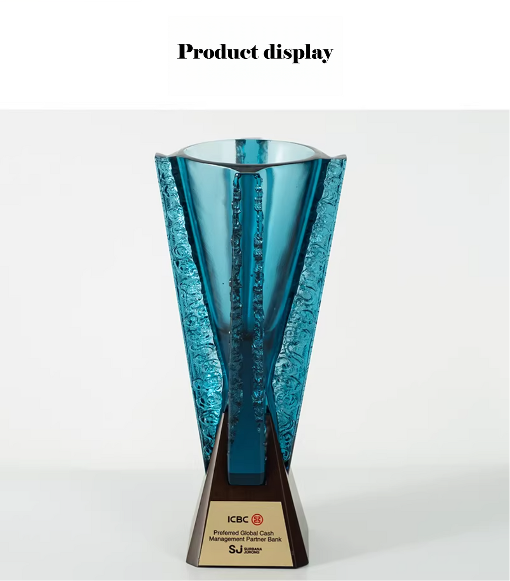 Trophy handmade with ancient glass craftsmanship - image 6