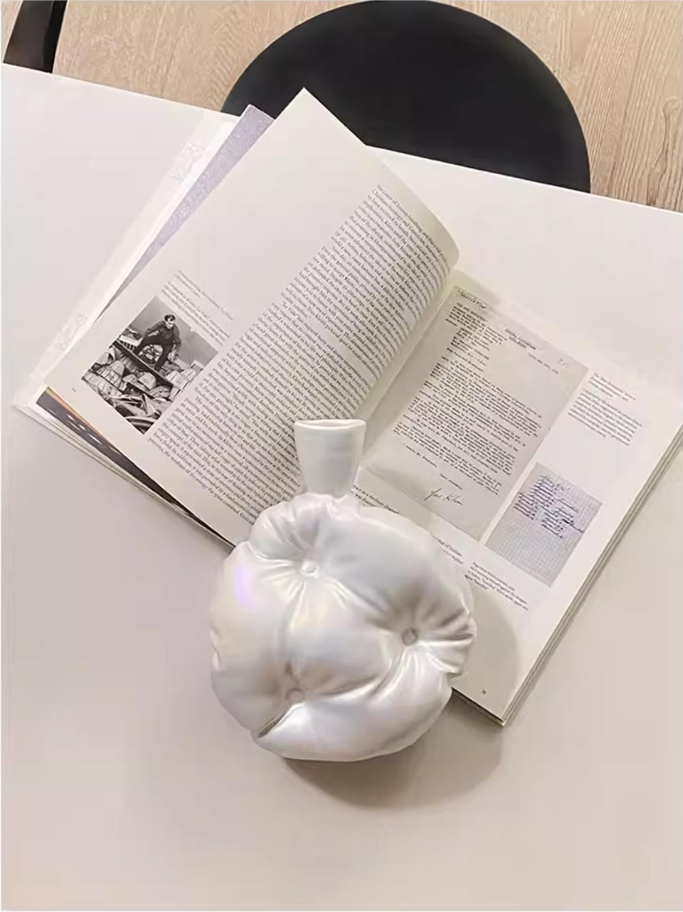 Ceramic Cookie Pillow Vase