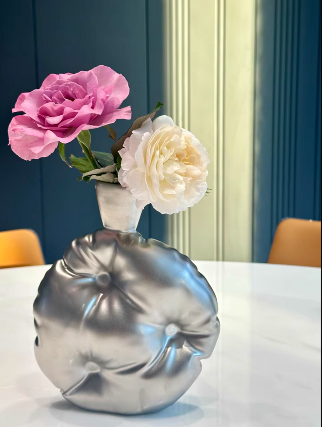 Ceramic Cookie Pillow Vase - image 6