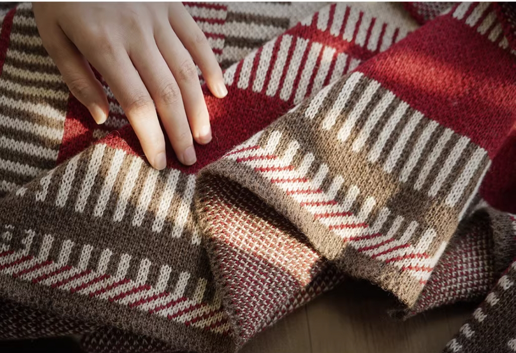 Premium Yarn Knitted, All-Seasons, Home Use & Sofa Throw Blanket - image 9