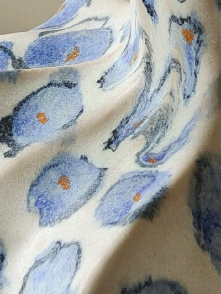 Blue Bloom Sculptural Vase Collection - image 7
